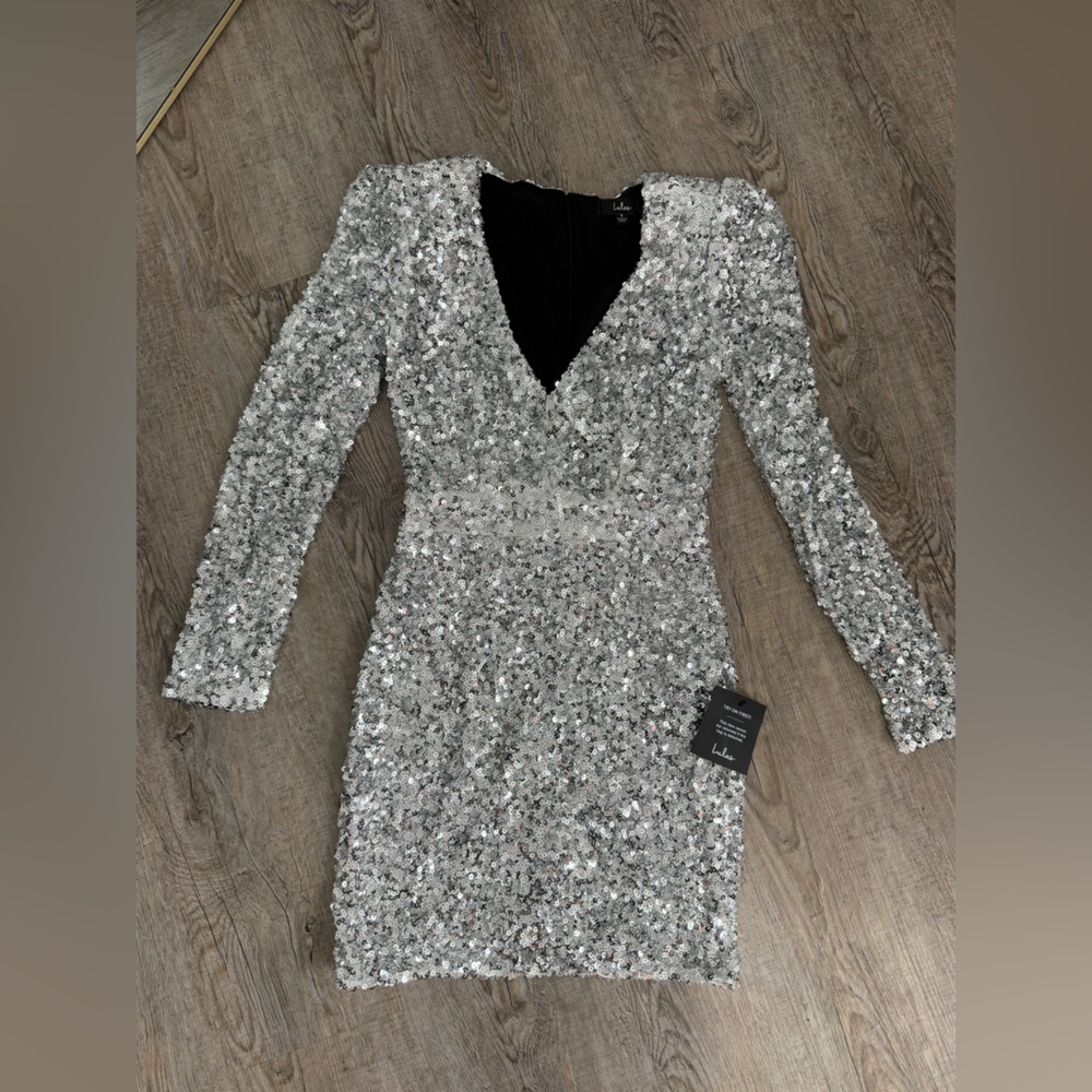 Lulus Silver Sequin Long Sleeve Dress